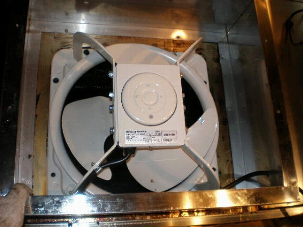 ���C������H��